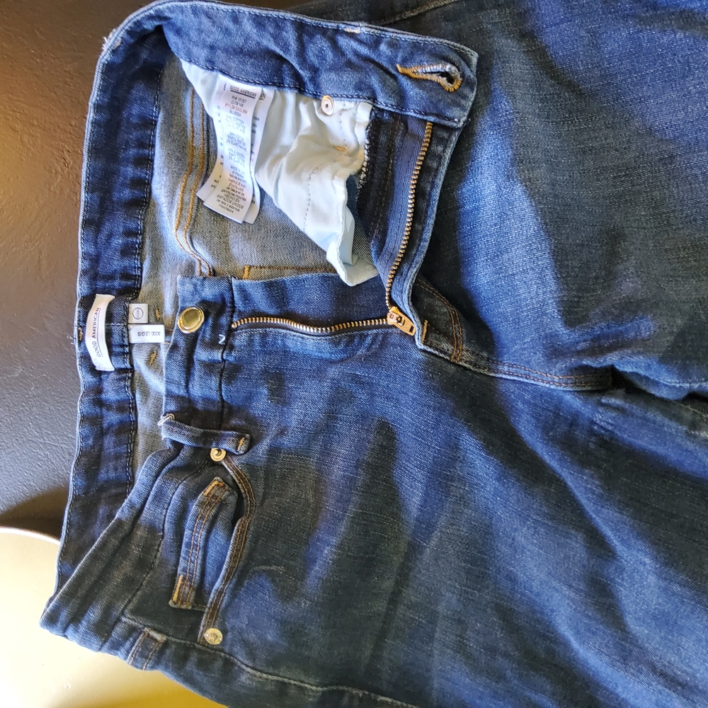 Good American High Rise Blue Jeans - Picture 2 of 6